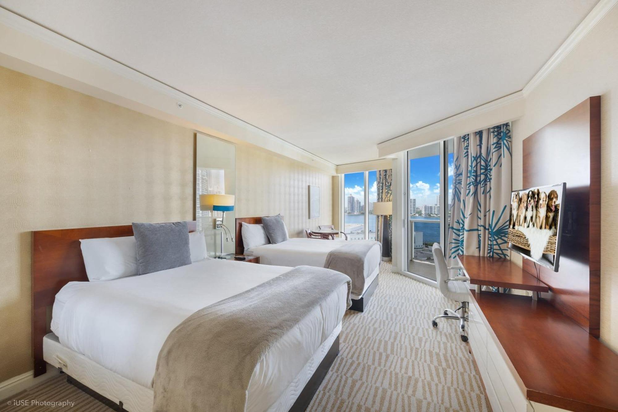 סאני איילס ביץ' 15Th Floor Luxury Suite At Trump Int Resort מראה חיצוני תמונה